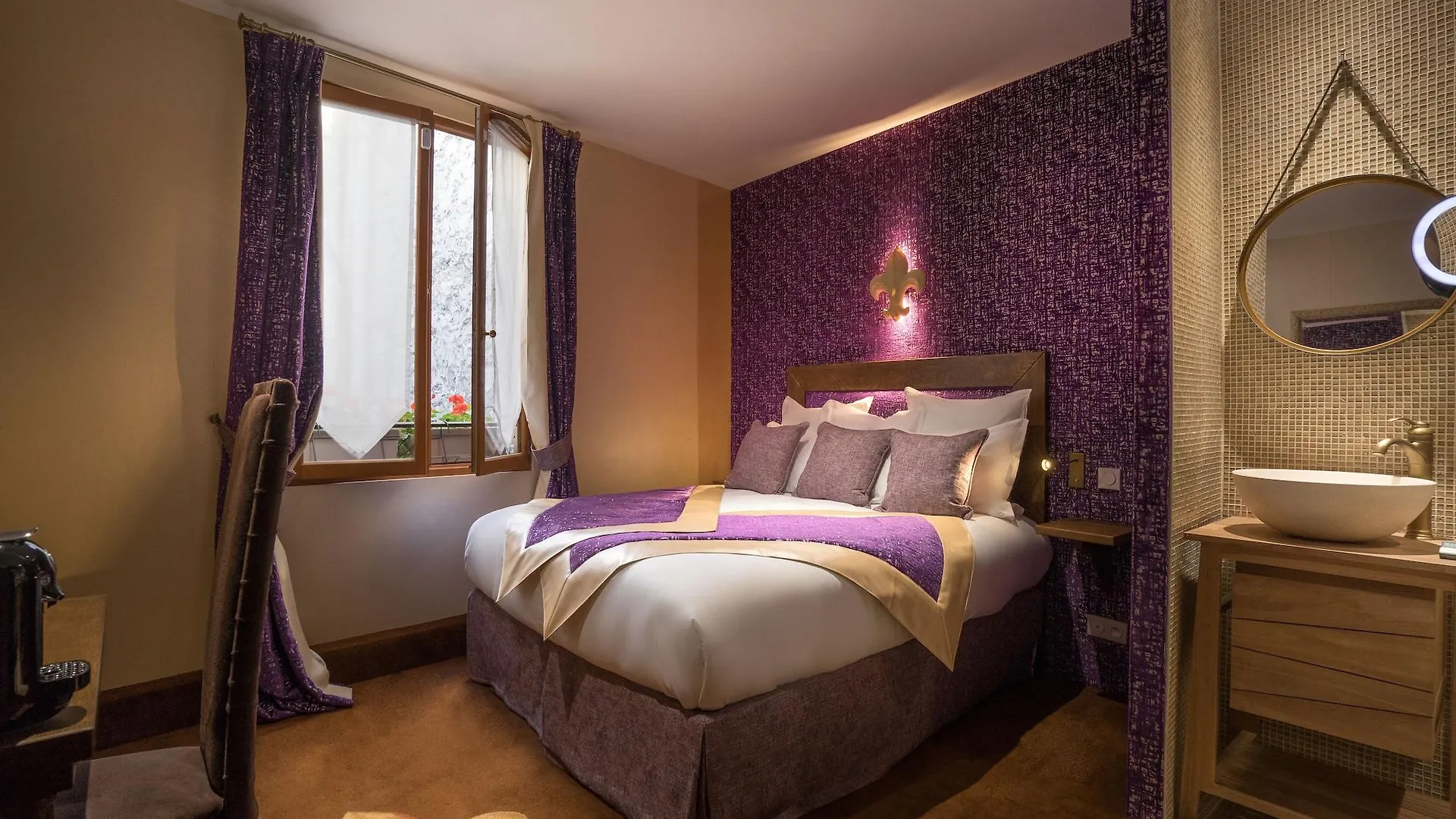 Hotel Le Temple De Jeanne 3*