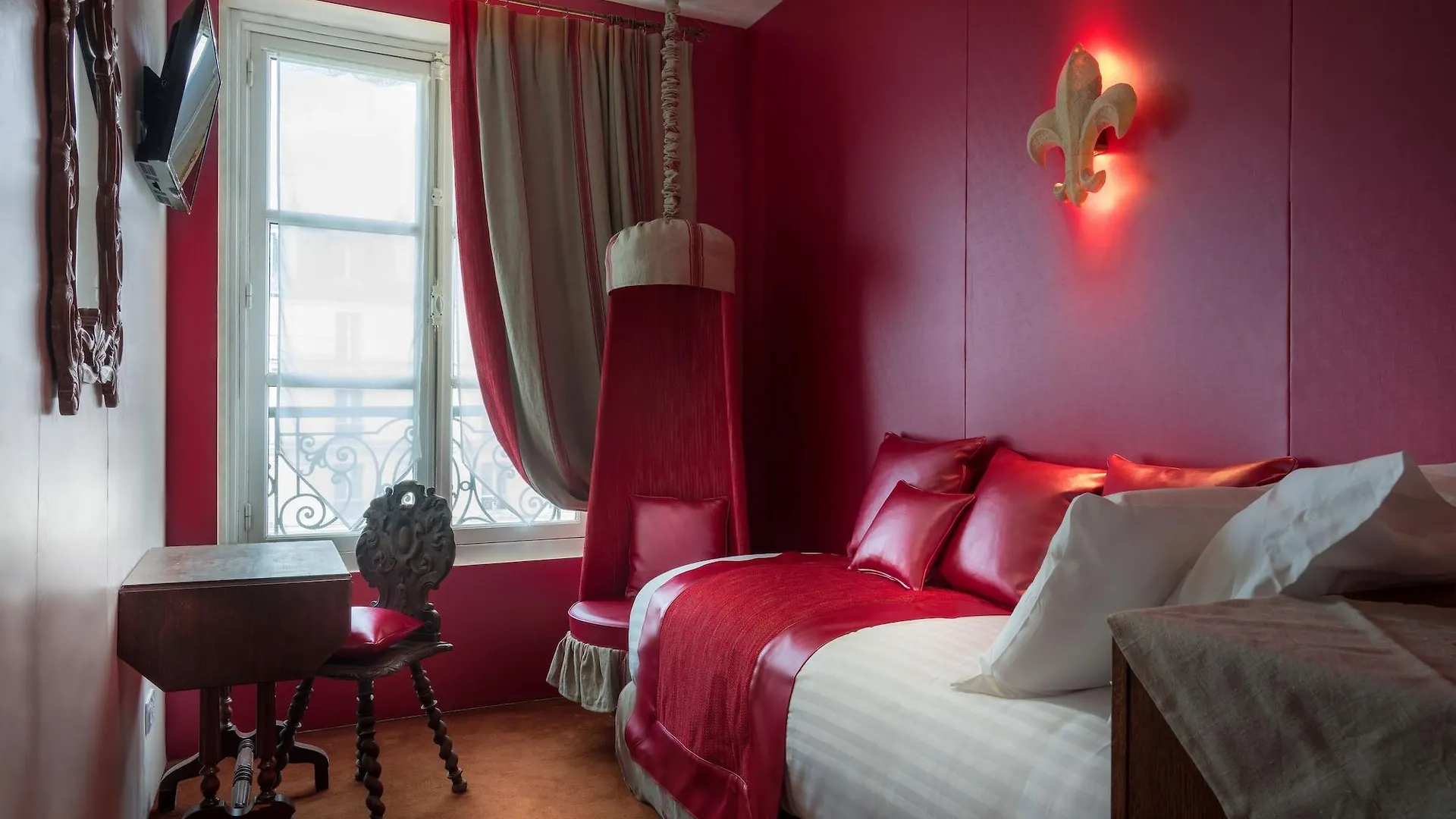 Le Temple De Jeanne Hotel 3*