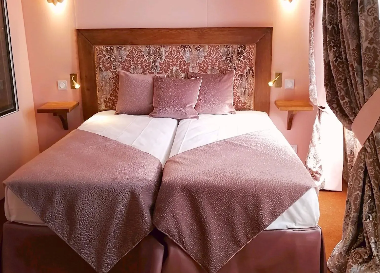 Hotel Le Temple De Jeanne Paryż