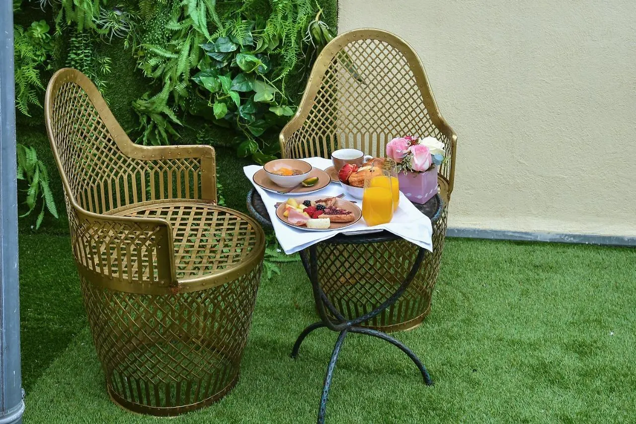 Hotel Le Temple De Jeanne 3*